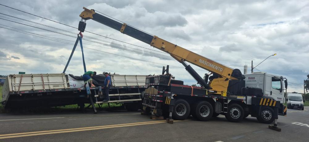 Guindastes Nascimento