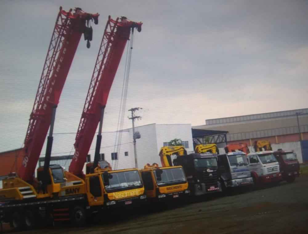 Guindastes Nascimento